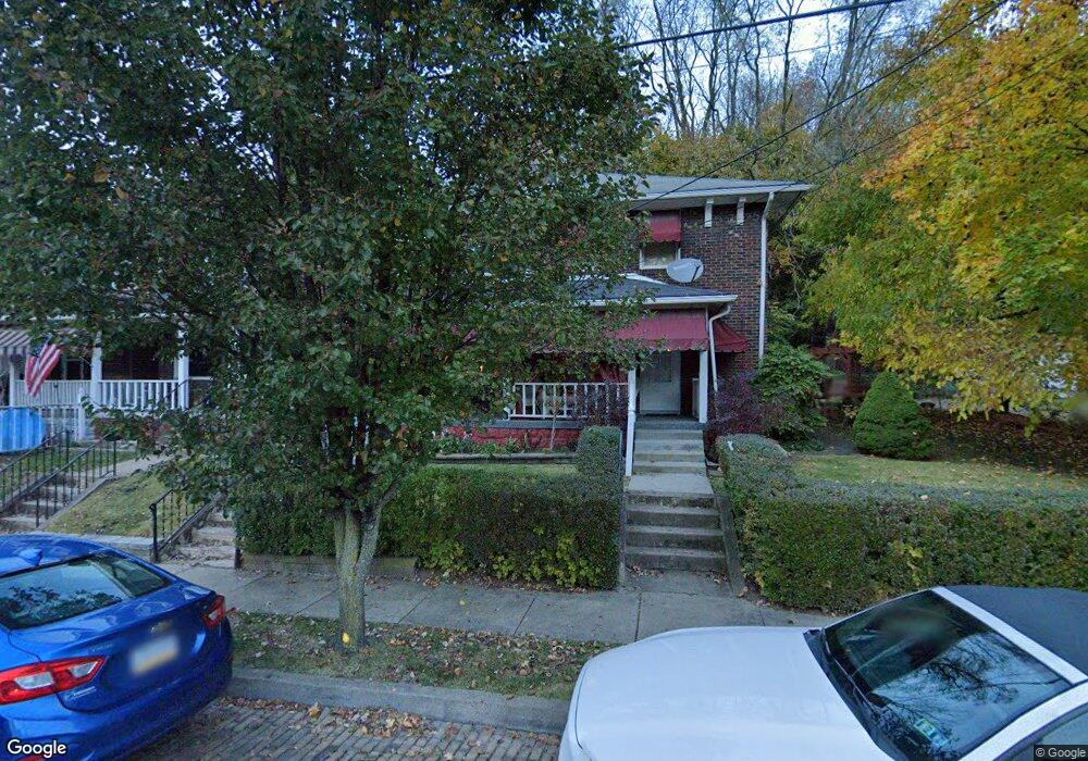 725 Virginia Ave, Midland, PA 15059 - photo 1