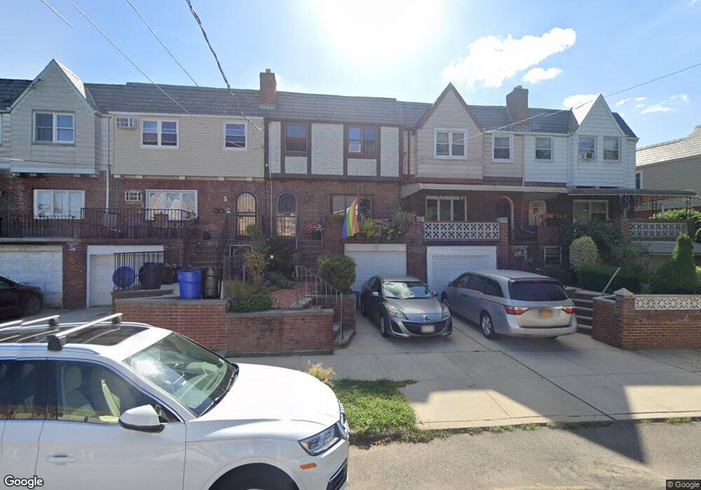 5391 63rd St, Maspeth, NY 11378 - photo 1