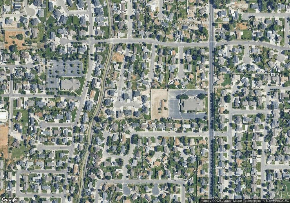 1392 W Camden Fields Ct, Riverton, UT 84065 - photo 1