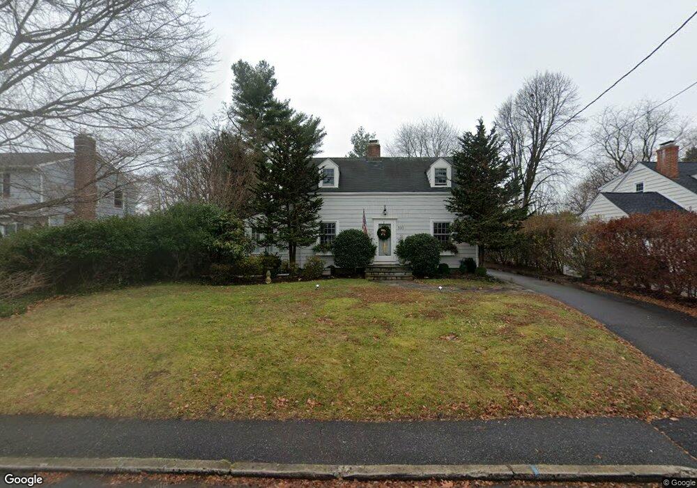 330 S Benson Rd, Fairfield, CT 06824 - photo 1