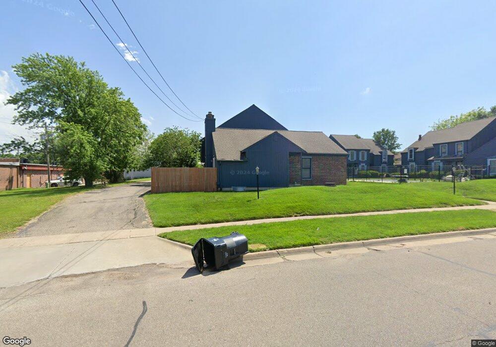 4505 SW 33rd Terrace, Topeka, KS 66614 - photo 1