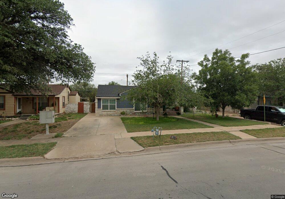 700 W Nobles Ave, Midland, TX 79701 - photo 1