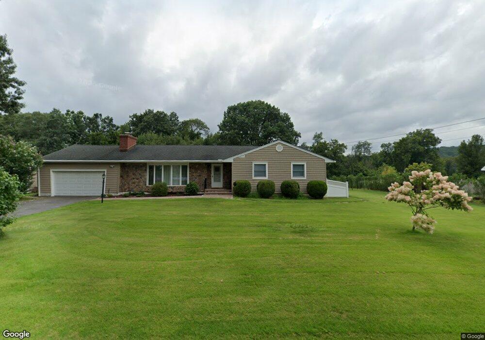 33 Stonehouse Rd, Somers, NY 10589 - photo 1