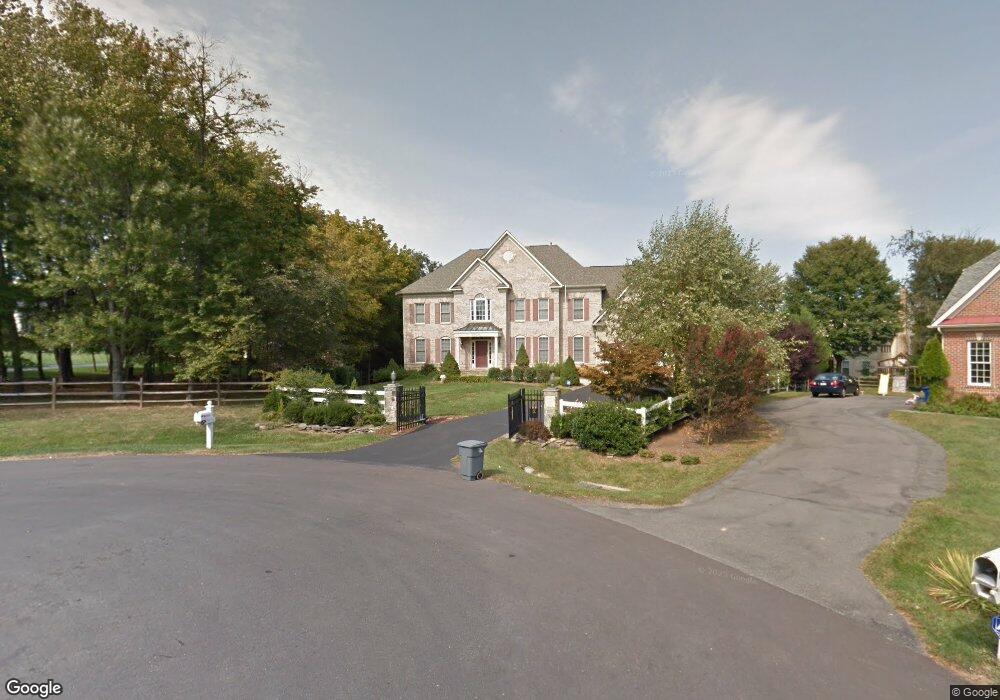 12505 Viewside Dr, North Potomac, MD 20878 - photo 1