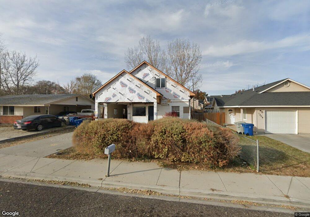 1311 Holly St, Nampa, ID 83686 - photo 1