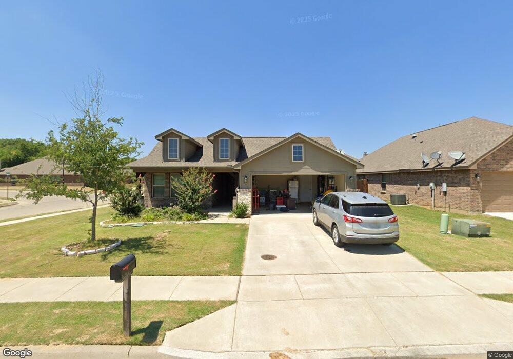 1801 Vallana Dr, Gainesville, TX 76240 - photo 1