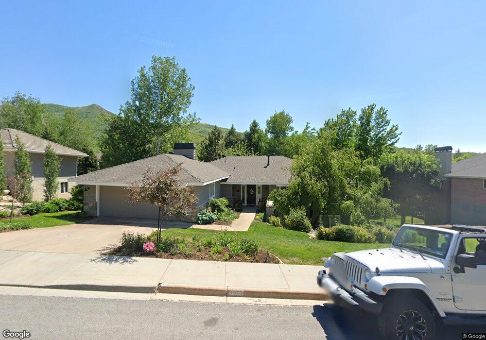 1952 Ridgehill Dr, Bountiful, UT 84010 - photo 1
