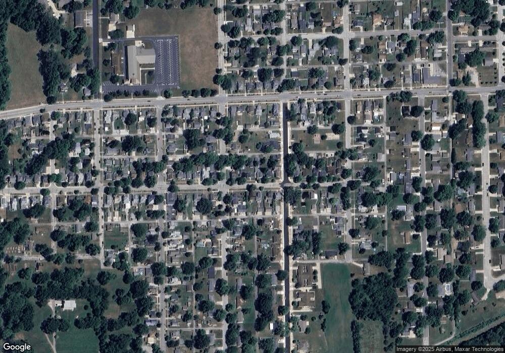 708 E 9th St, Auburn, IN 46706 - photo 1