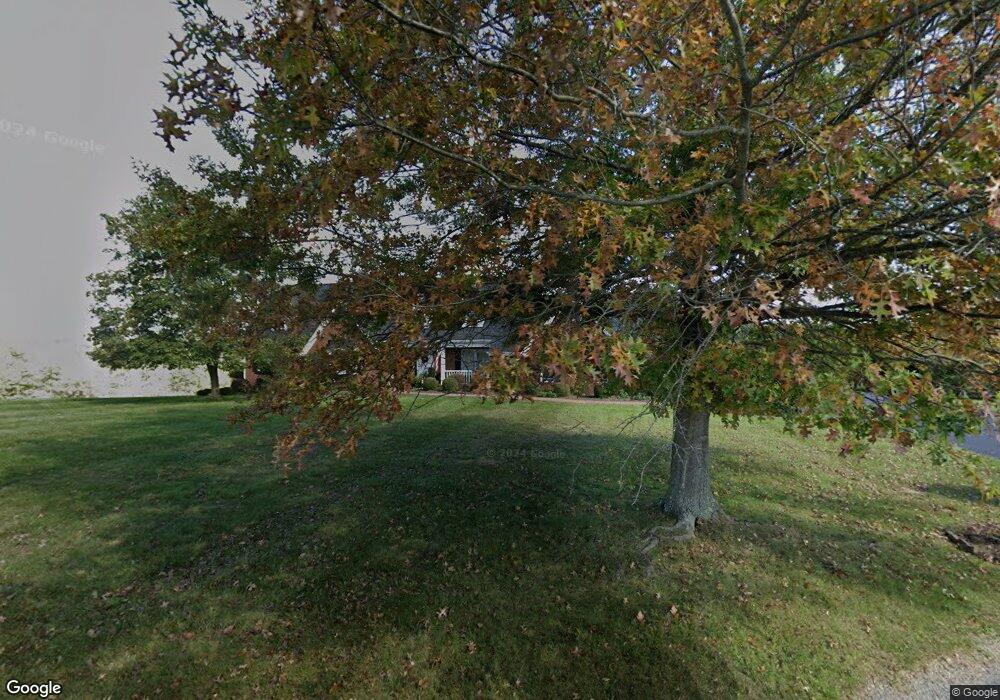 911 Hoffman Rd, Martinsburg, WV 25404 - photo 1