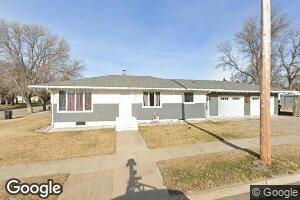 300 E Oak Ave, Linton, ND 58552