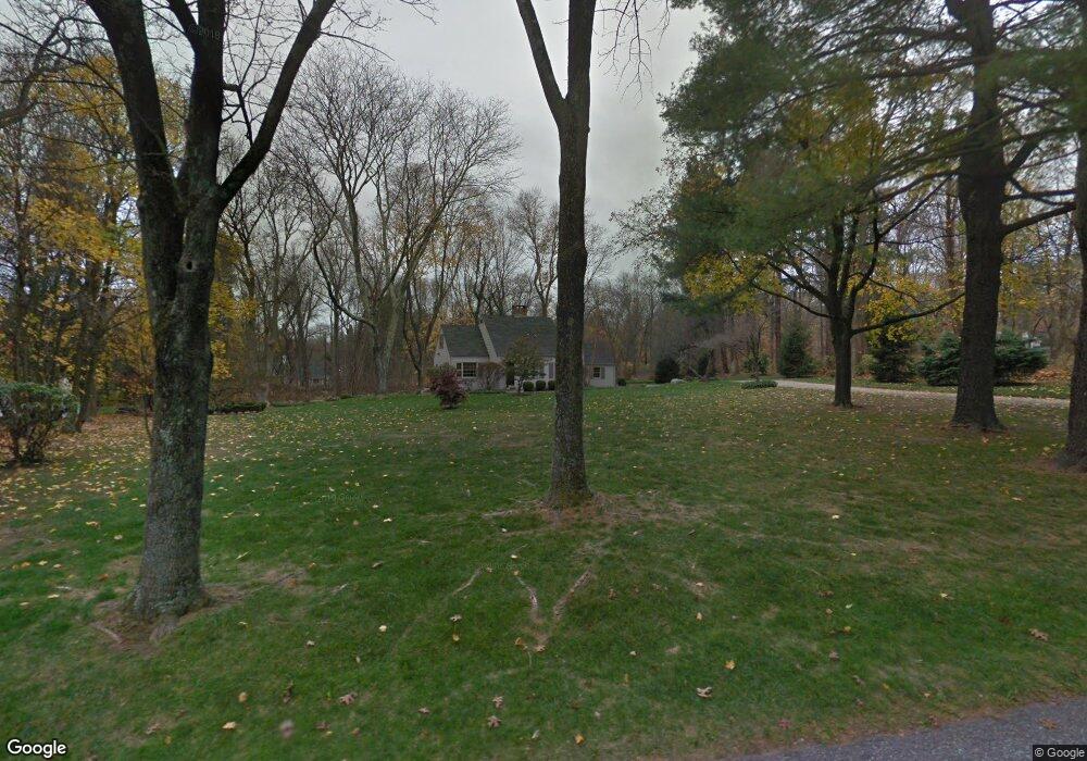 39 Juniper Rd, New Canaan, CT 06840 - photo 1