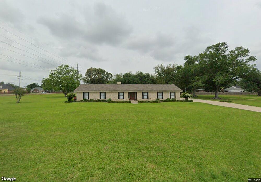 5642 Lakelyn Dr, Lake Charles, LA 70605 - photo 1