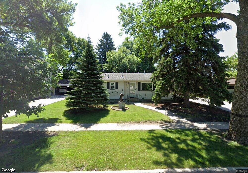 2915 Edgemont St N, Fargo, ND 58102 - photo 1