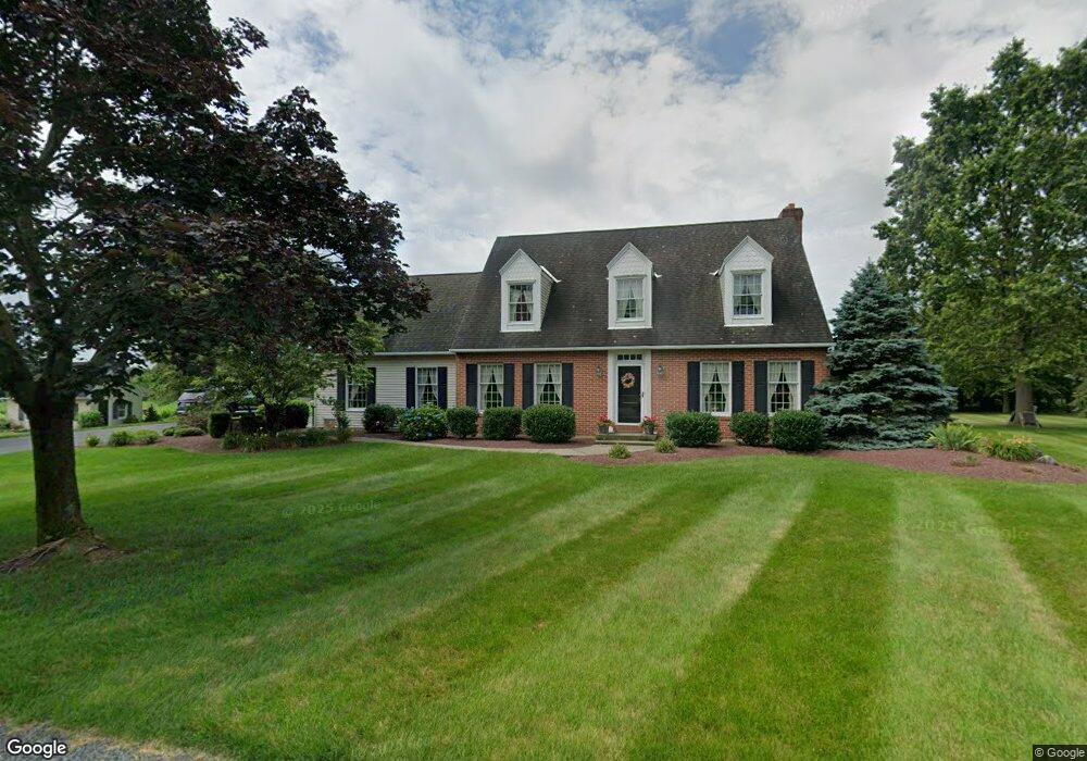 495 Dianne Rd, Bath, PA 18014 - photo 1