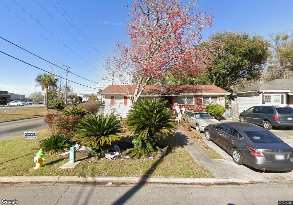 2002 E 42nd St, Savannah, GA 31404 - photo 1