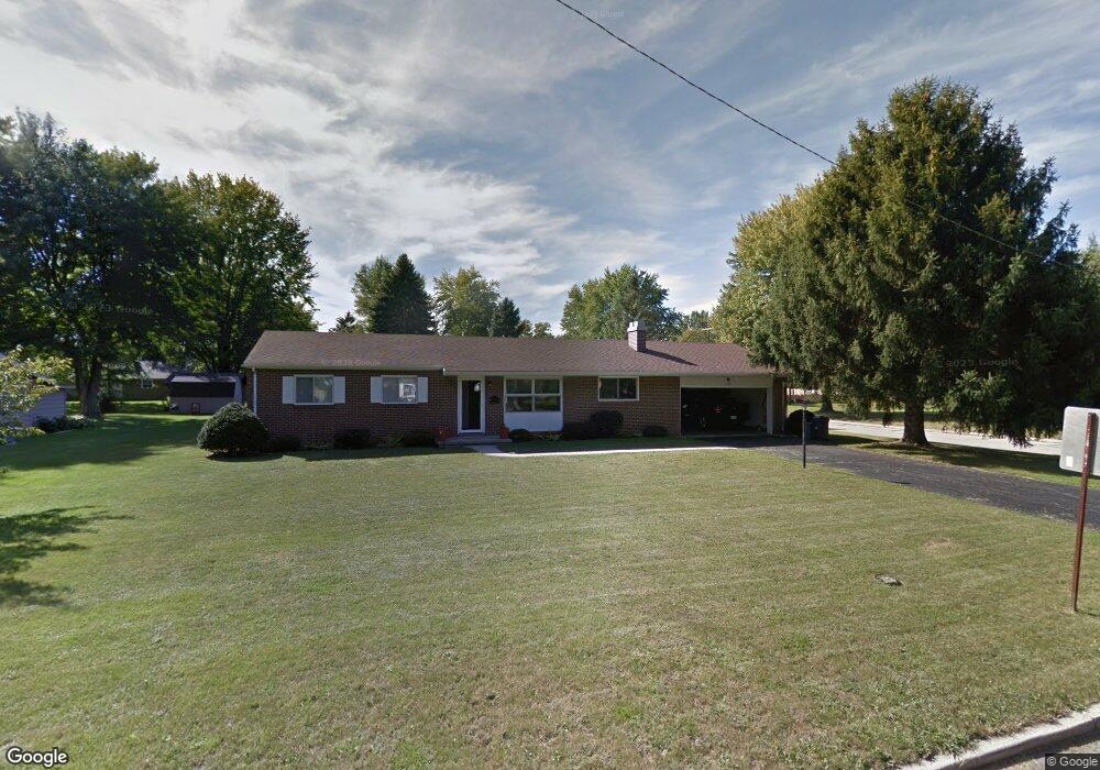 1700 Eastview Dr, Findlay, OH 45840 - photo 1