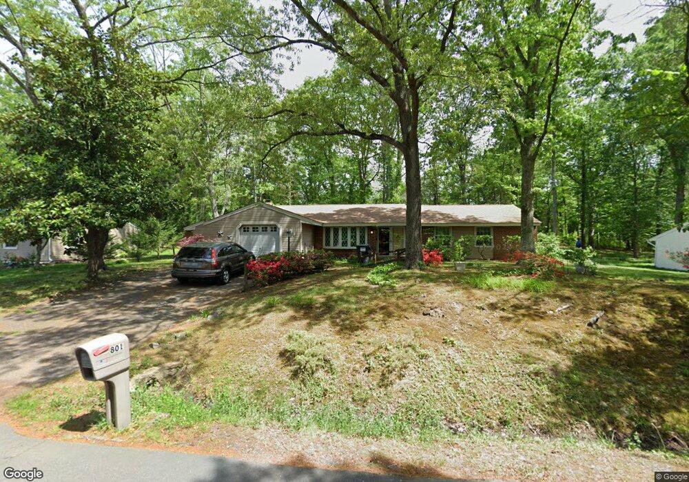 801 Barkley Dr, Fredericksburg, VA 22407 - photo 1