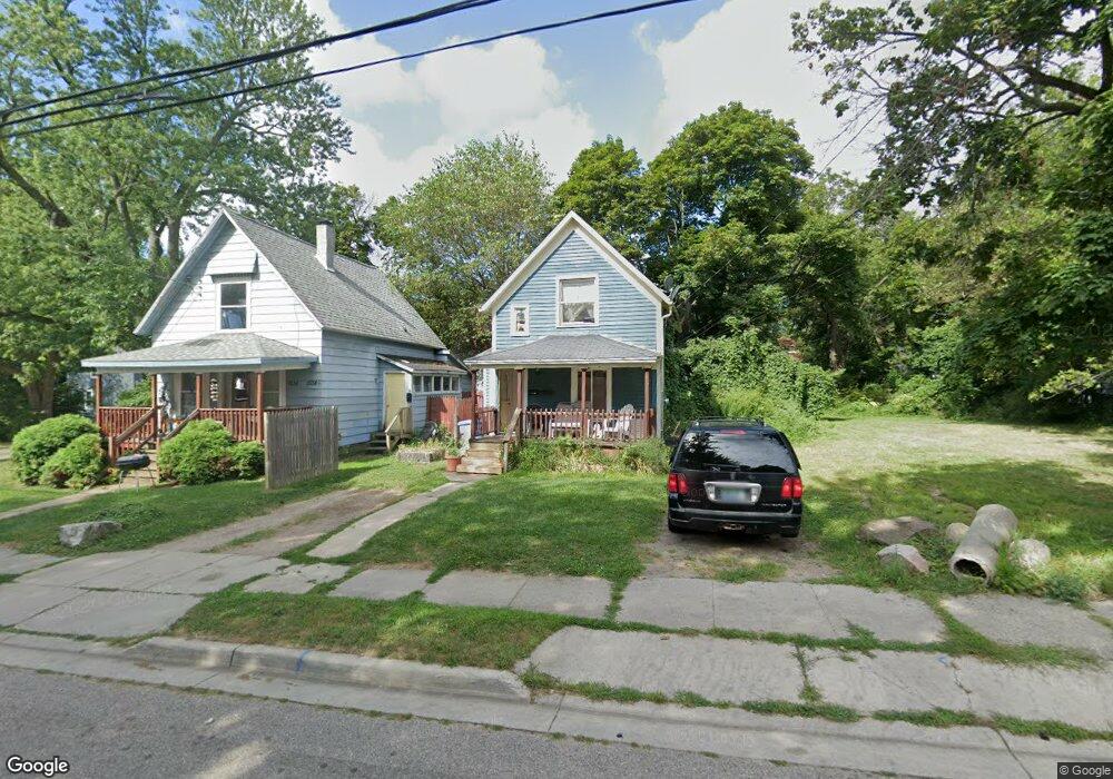 1532 Bailey St, Lansing, MI 48910 - photo 1