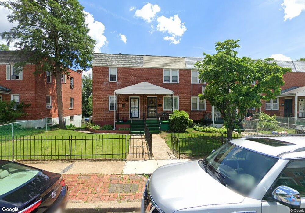 2903 Edgecombe Cir S, Baltimore, MD 21215 - photo 1