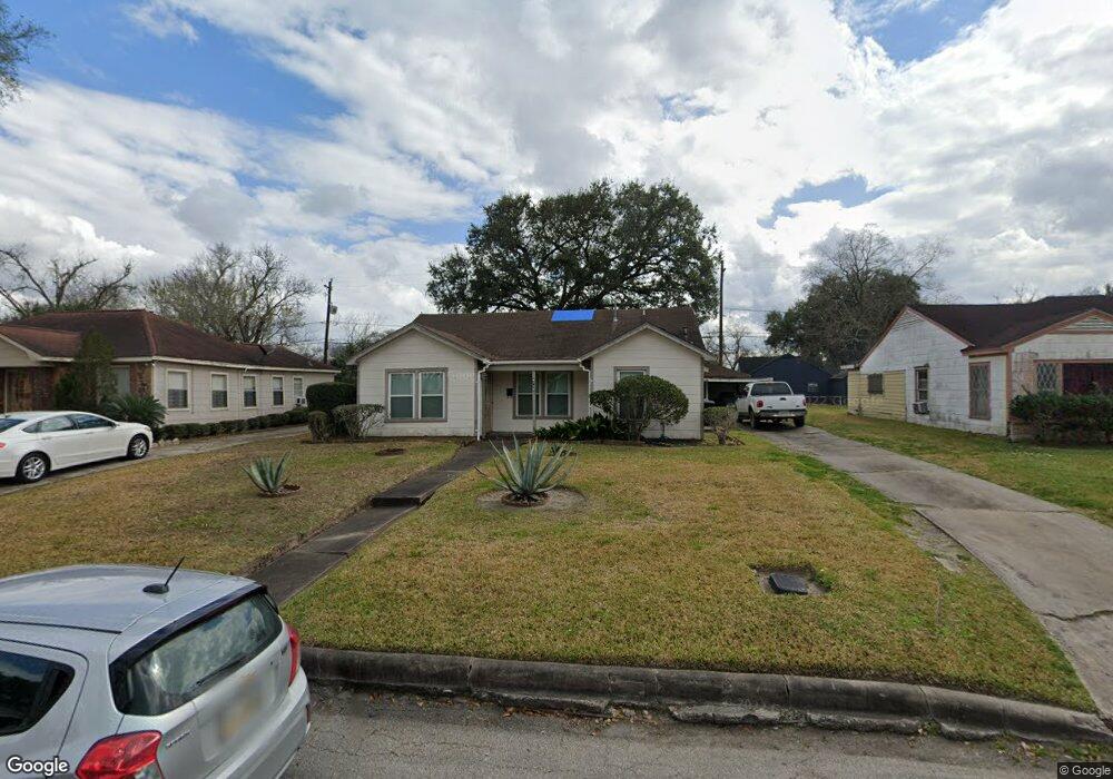 4738 Marietta Ln, Houston, TX 77021 - photo 1