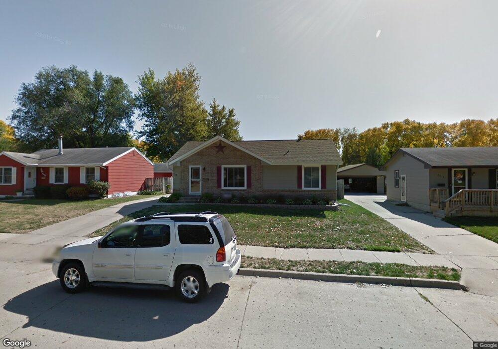 2023 N 5th Ave E, Newton, IA 50208 - photo 1