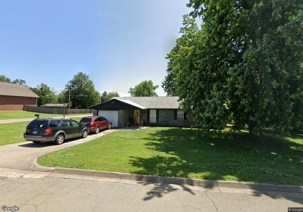 953 E 6th St, Cushing, OK 74023 - photo 1