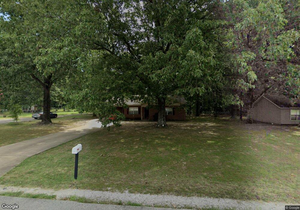 1918 Mitzi Ln, Jonesboro, AR 72401 - photo 1