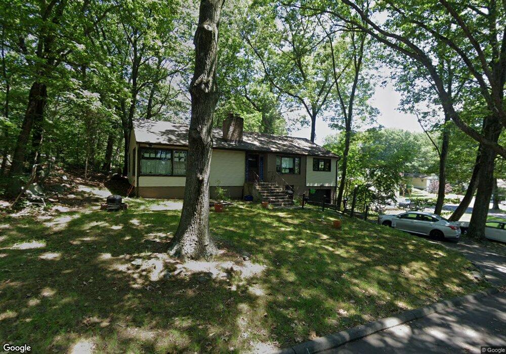 18 S Forest Cir, West Haven, CT 06516 - photo 1