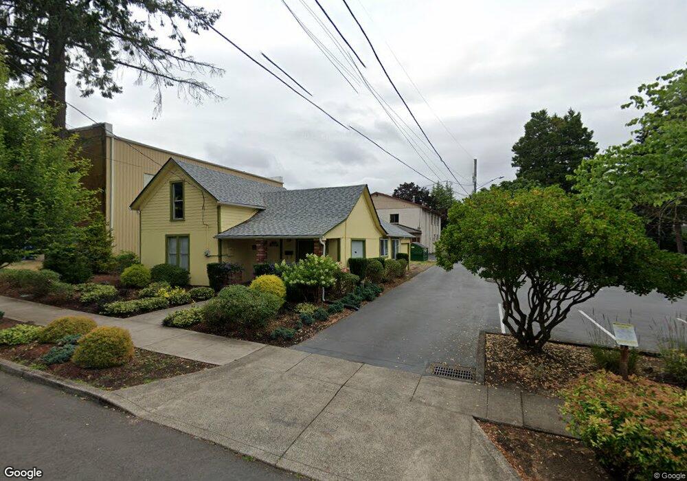 210 N Blaine St, Newberg, OR 97132 - photo 1