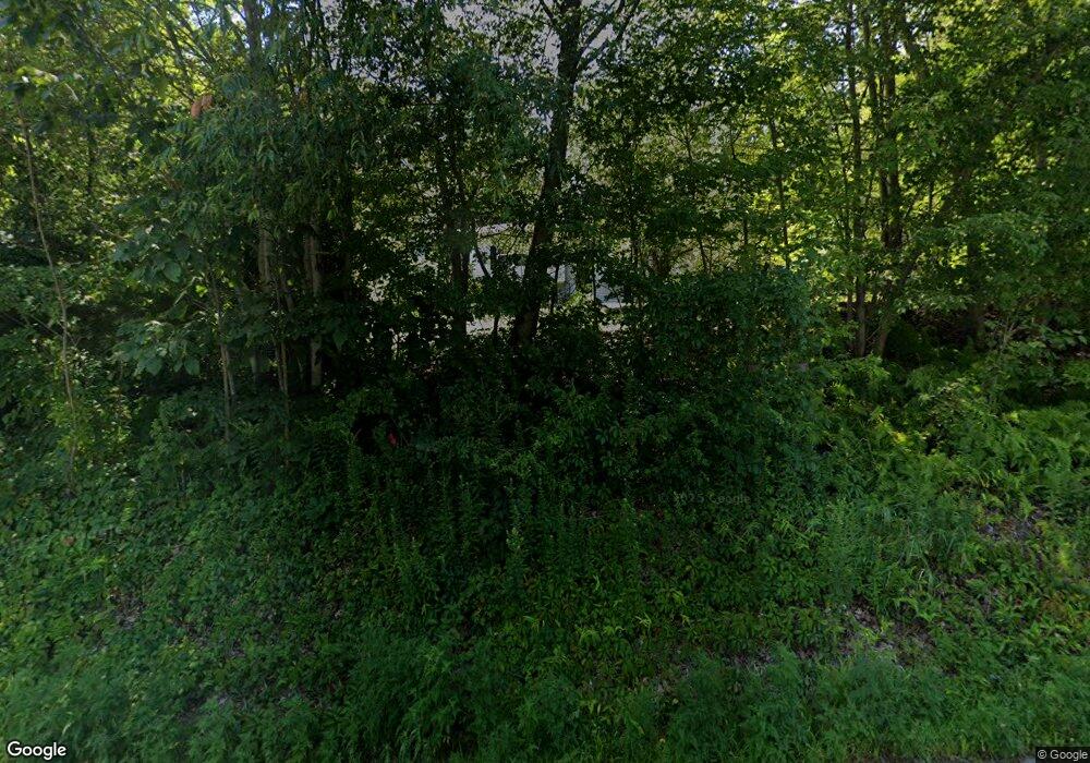 135 Southbridge Rd, Dudley, MA 01571 - photo 1