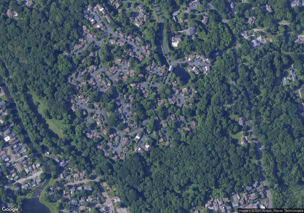 525 W Lyon Farm Dr, Greenwich, CT 06831 - photo 1