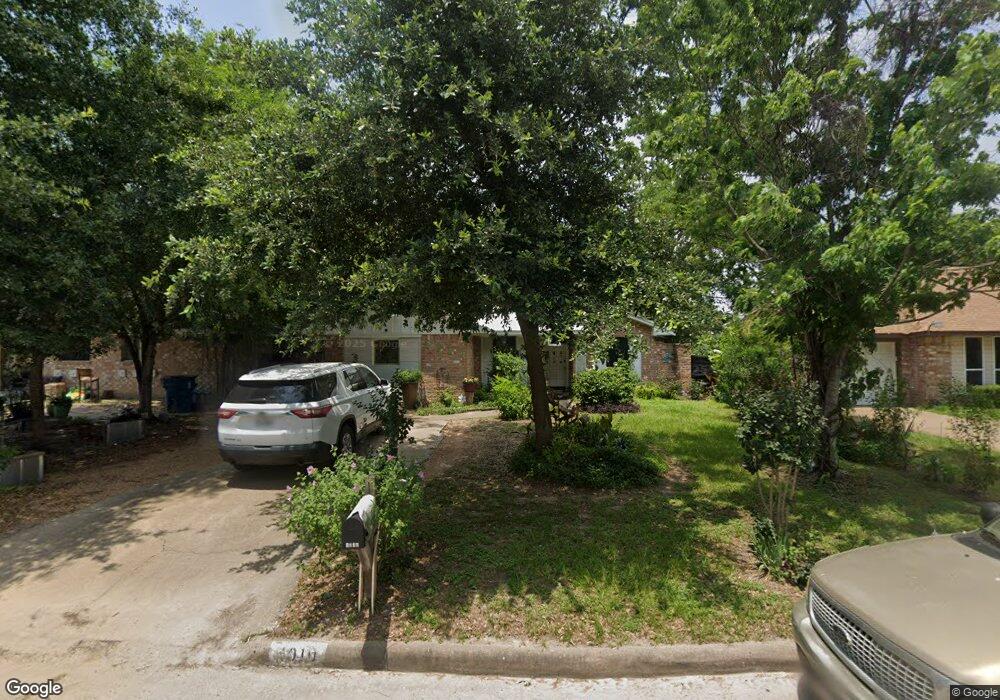 1910 Beaver Bend Rd, Houston, TX 77088 - photo 1