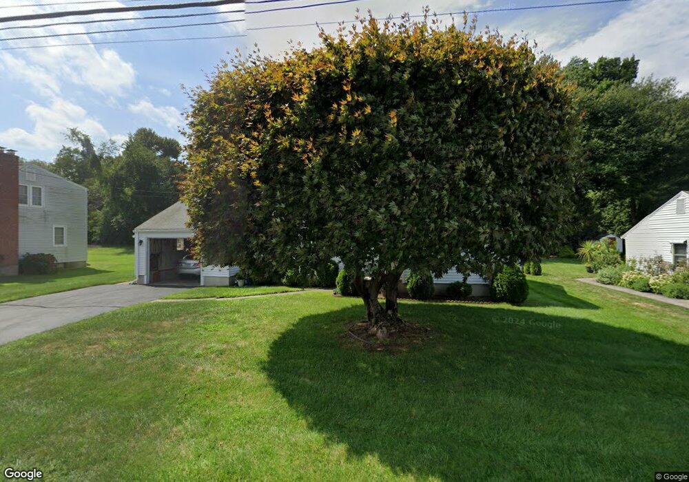 37 Schultz Rd, Berlin, CT 06037 - photo 1