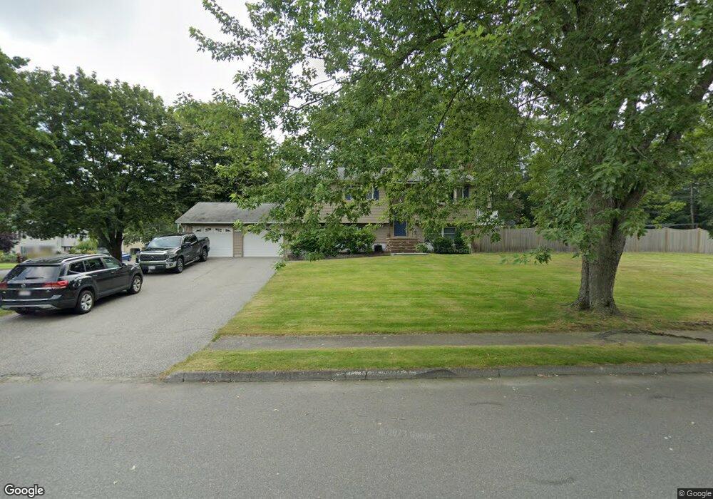 26 Lucaya Cir, Wilmington, MA 01887 - photo 1