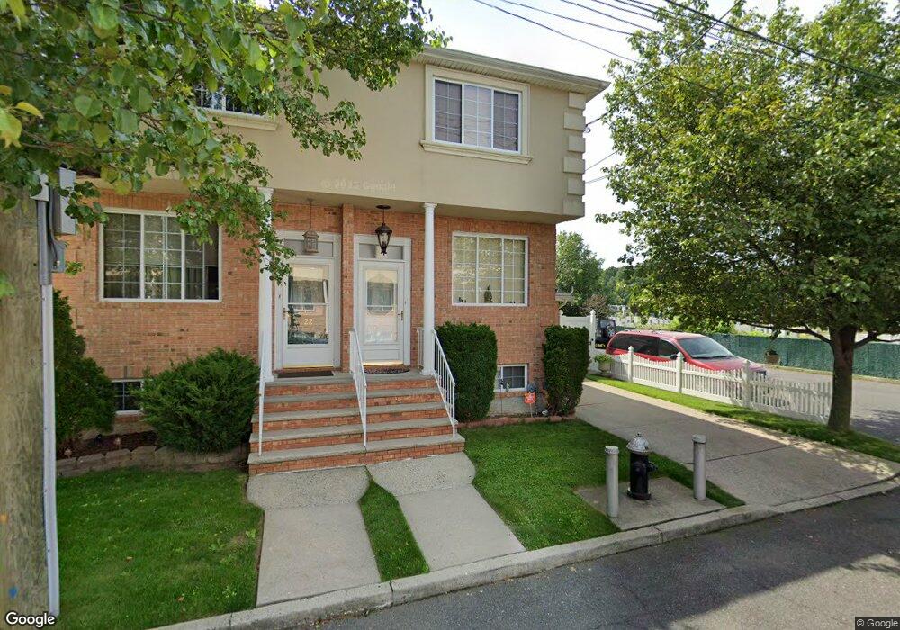 24 Knight Loop, Staten Island, NY 10306 - photo 1