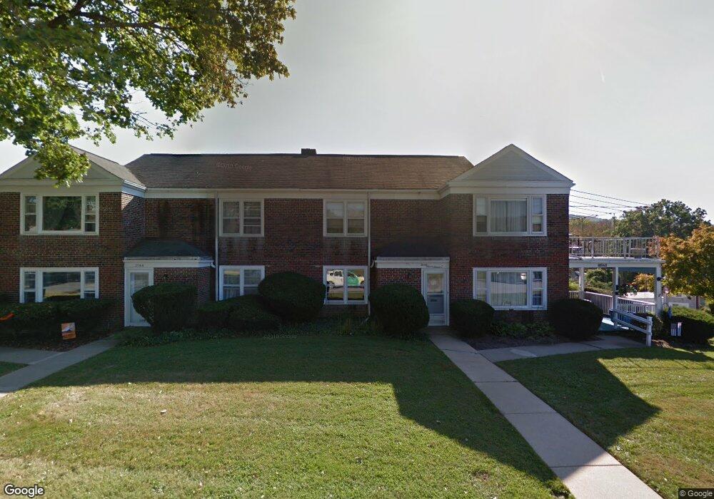 2716 Park St, Reading, PA 19606 - photo 1