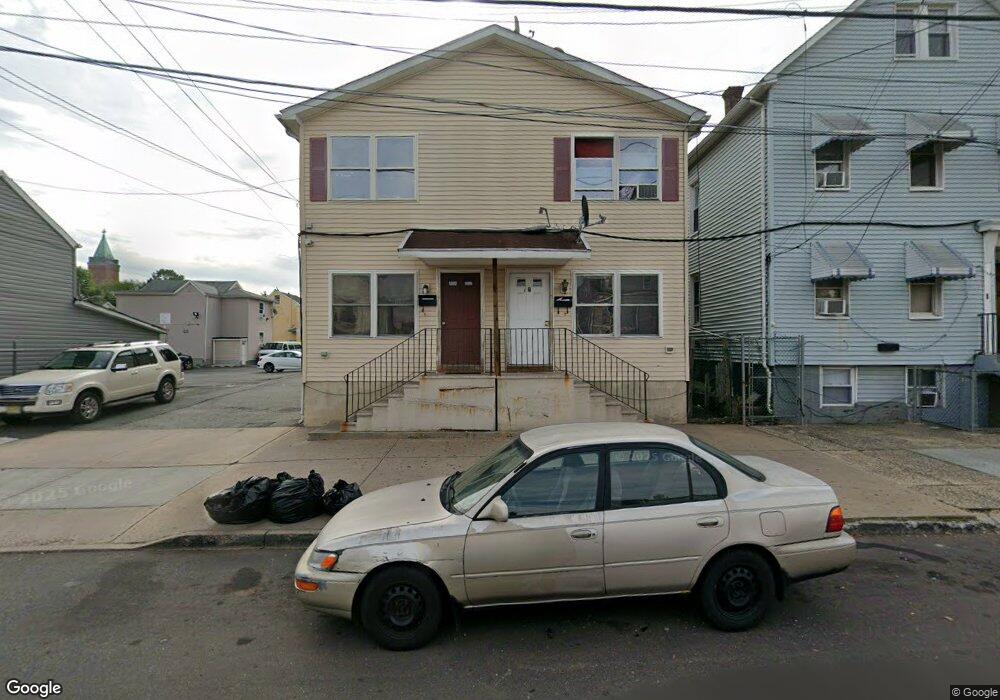 102 Remsen Ave, New Brunswick, NJ 08901 - photo 1