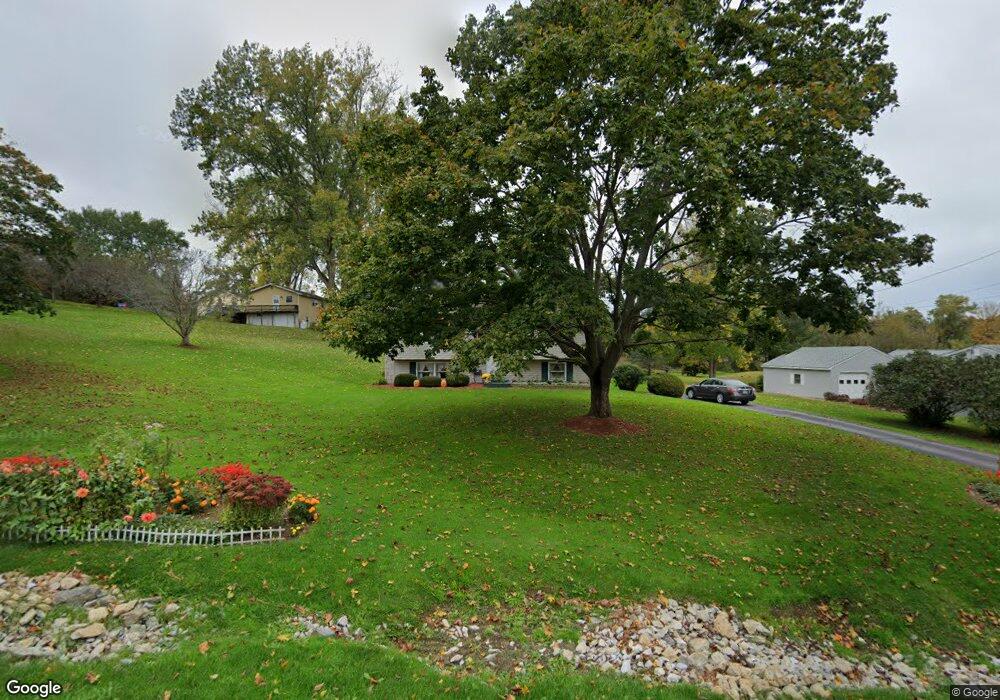 100 Red Barn Hill Rd, Milton, VT 05468 - photo 1