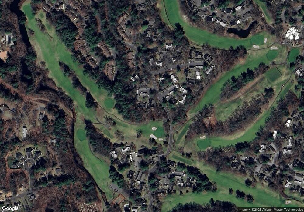 126 Mallard Dr, Avon, CT 06001 - photo 1