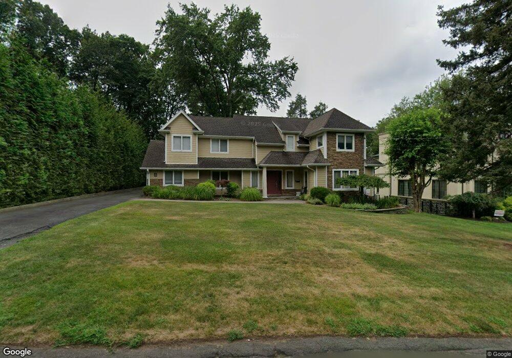 8 N Summit St, Tenafly, NJ 07670 - photo 1
