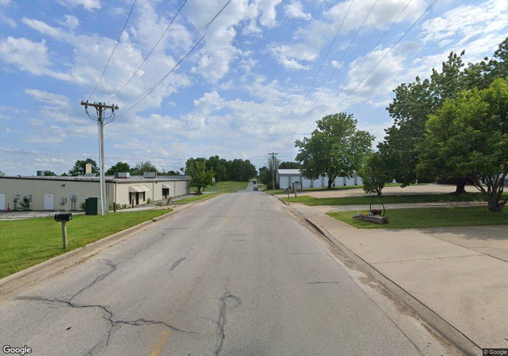 305 S West St, Nixa, MO 65714 - photo 1
