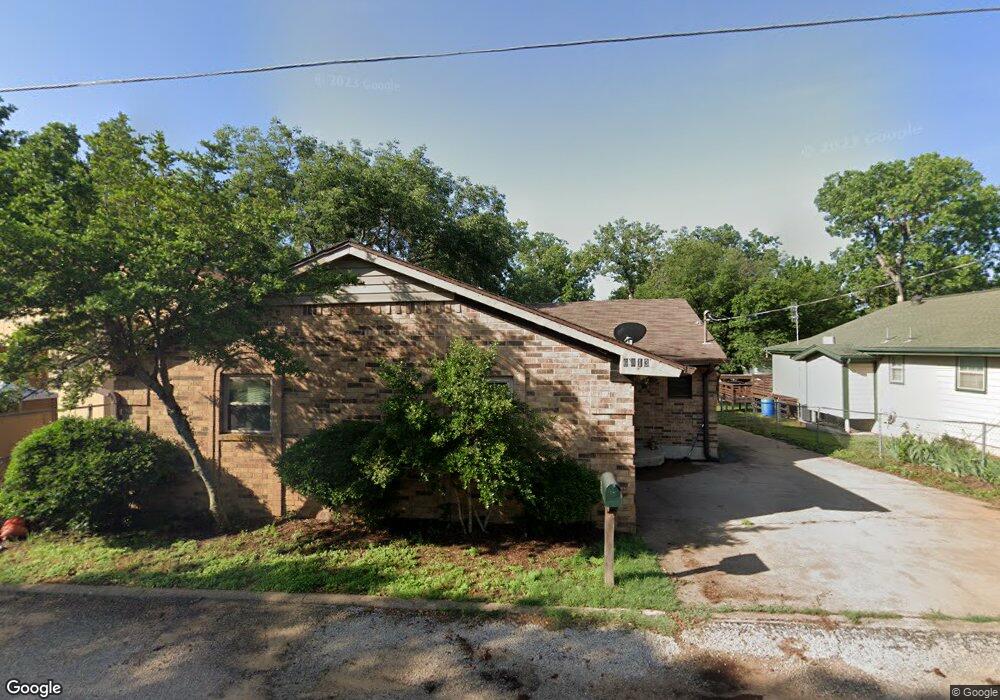 6813 Briar Rd, Azle, TX 76020 - photo 1