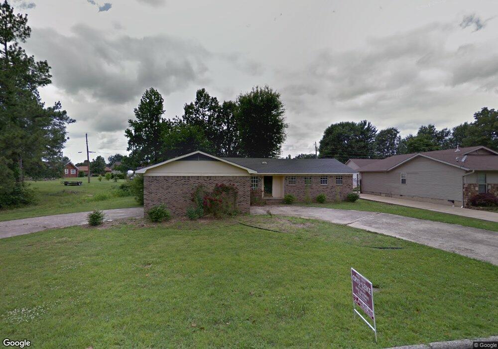 404 Rosewood Dr, Paragould, AR 72450 - photo 1