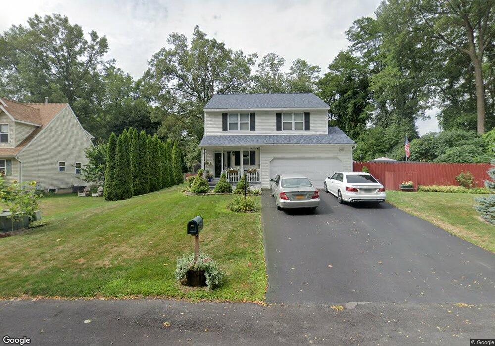 28 Weathercrest Dr, Schenectady, NY 12302 - photo 1