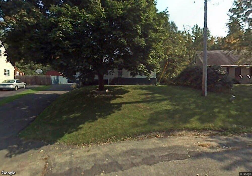 21 Martin Ln, Troy, NY 12182 - photo 1