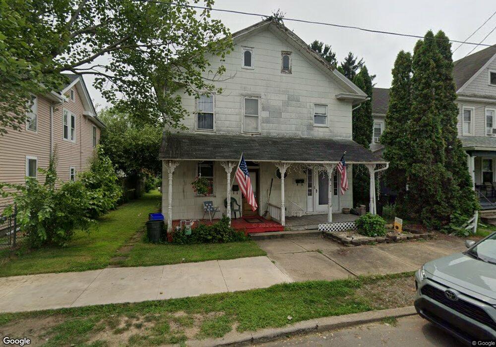 424 E 4th St, Berwick, PA 18603 - photo 1