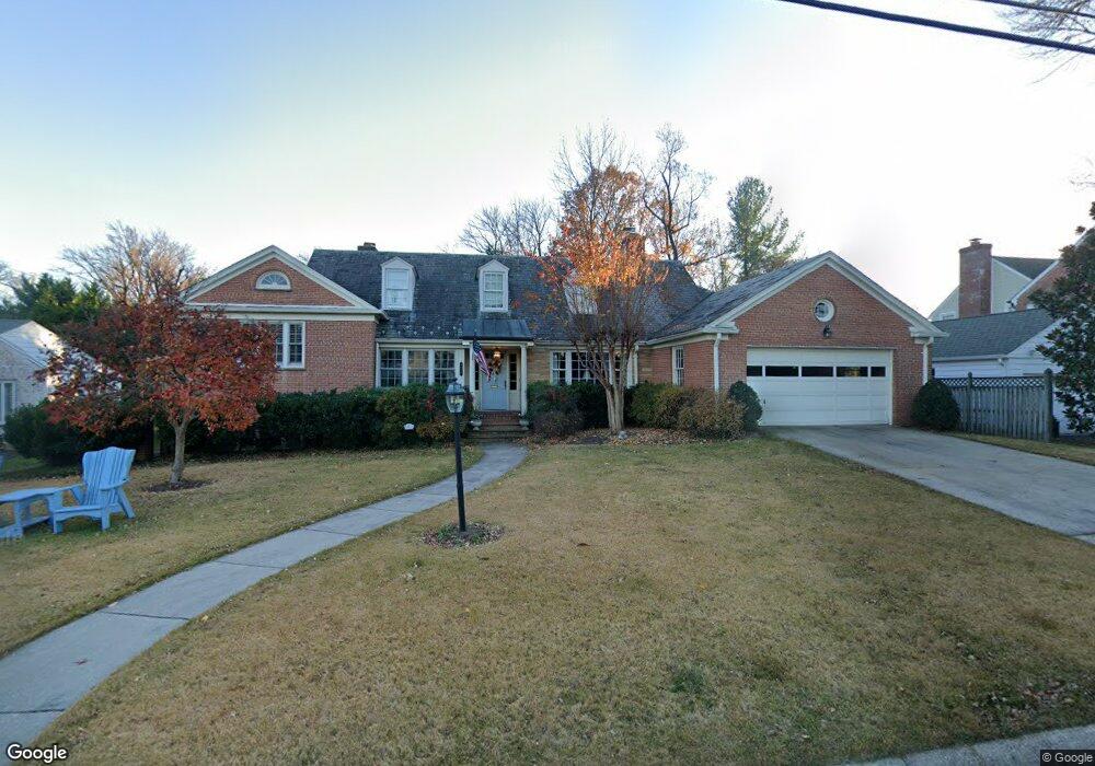 8027 Glendale Rd, Chevy Chase, MD 20815 - photo 1