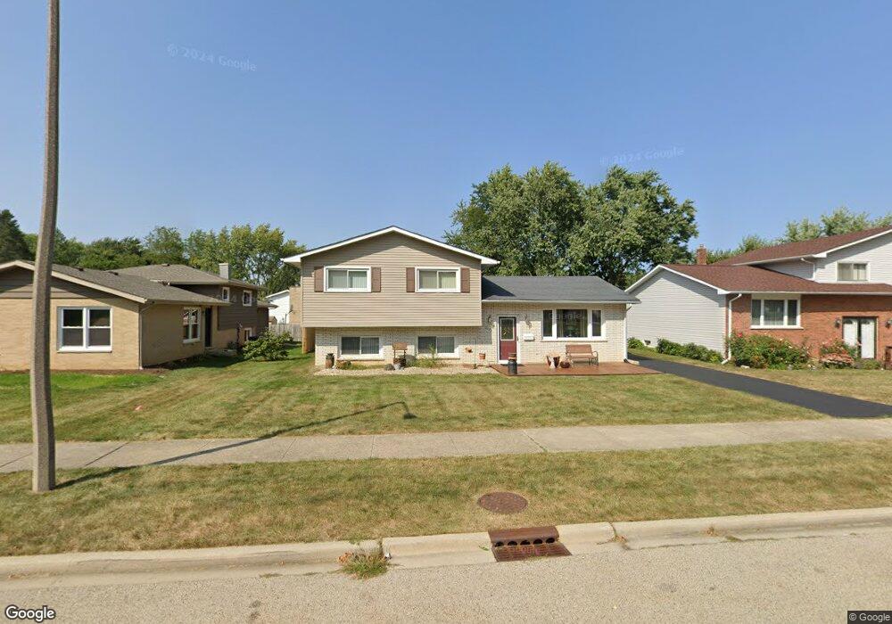 2720 Jacquelyn Ln, Waukegan, IL 60087 - photo 1