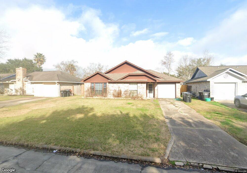 3106 Deer Trail Dr, Alvin, TX 77511 - photo 1