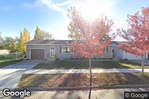 304 3rd Ave SE, Crosby, ND 58730